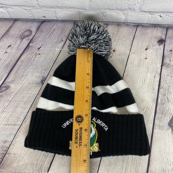 Under ARMOUR Beanie Knit Toque Winter Cap University of Alberta Pandas Soccer - Picture 8 of 11
